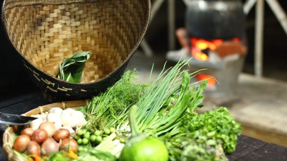 Luang Prabang: Evening Cooking Class & Local Baci Ceremony