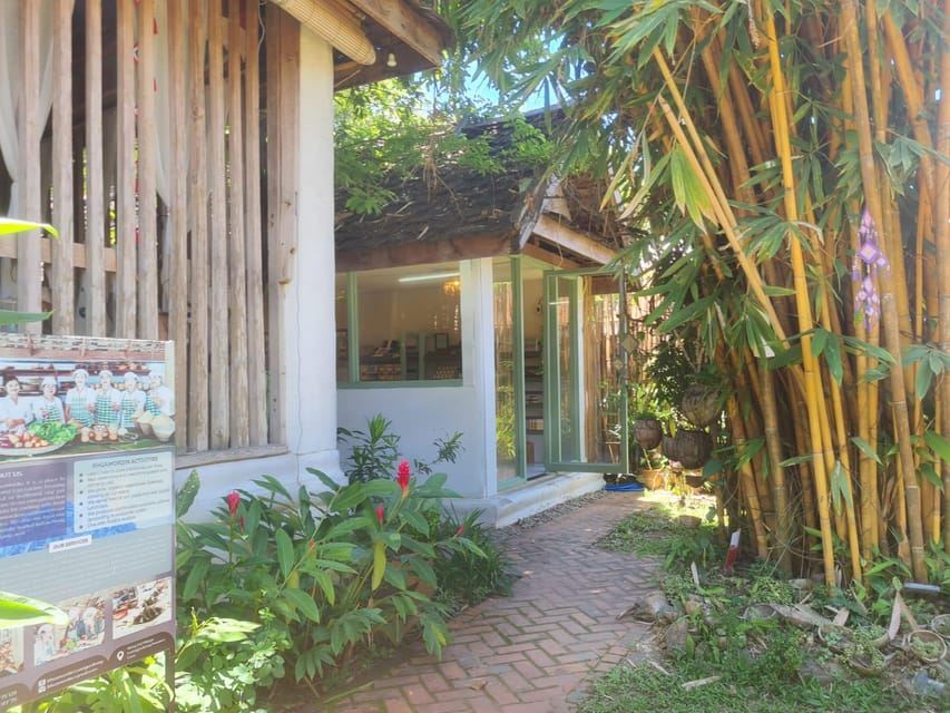 Luang Prabang: Craft Your Own Aroma Candle in Heritage Home