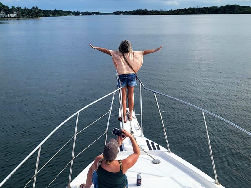 Jupiter, Florida: Intracoastal Waterway Cruise