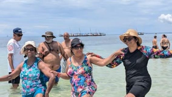 Safari di un giorno intero al Blue and Lagoon con barbecue di pesce