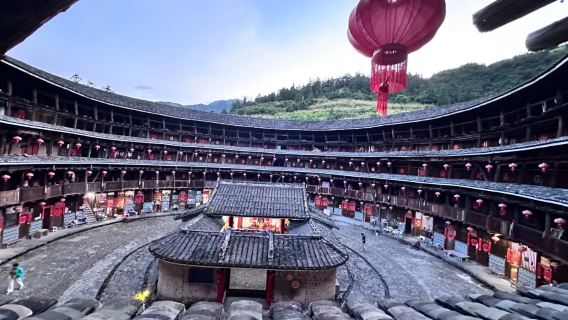 東山島純玩一日遊·打卡魚骨沙洲+風動石·海岸線漫遊