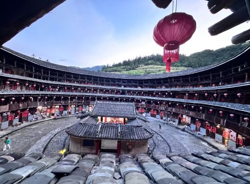 東山島純玩一日遊·打卡魚骨沙洲+風動石·海岸線漫遊