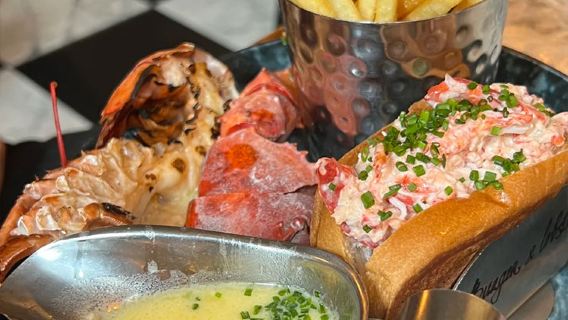 Prenotazione al ristorante Burger and Lobster a Londra, Inghilterra, Regno Unito - prenota il tuo tavolo per assaggiare il famoso lobster roll