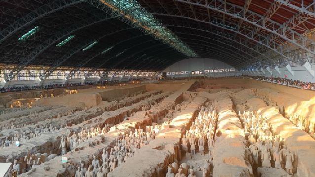西安旅遊兵馬俑秦始皇帝陵博物院-麗山園華清宮一日遊三環內接含肯德基早餐
