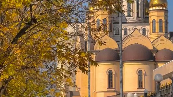 Россия, Владивосток: Бухта Стеклянная, Пляж + Дальневосточный федеральный университет + Золотой Рог + Новосильцевская батарея + Маяк