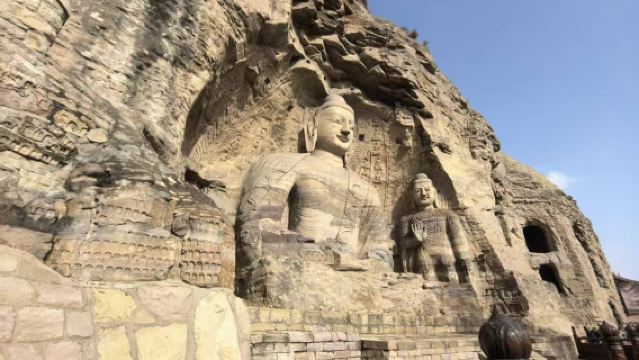 1-day private tour of Yungang Grottoes, Huayan Monastery, and Shanhua Monastery for families