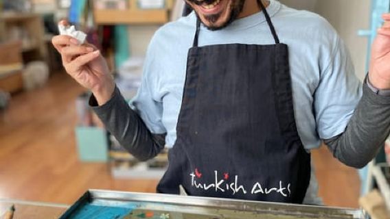 Turkish Marbling Paper Ebru Art Workshop