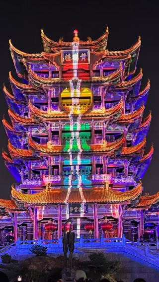 【2-6人小團】夜上黃鶴樓+武漢大學+東湖 夜遊