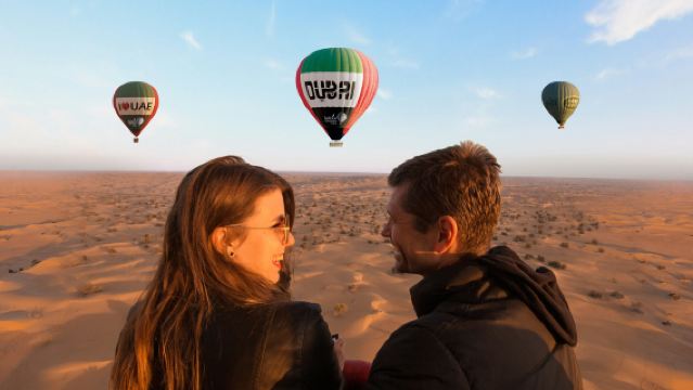 Dubai Hot Air Balloon Flight with Vintage Land Rover Drive & Gourmet Breakfast