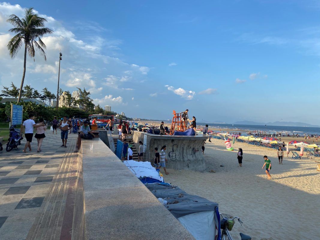 Combo ticket: Ho Chi Minh City - Vung Tau round-trip bus + 1-night stay at a downtown hotel|Vietnam