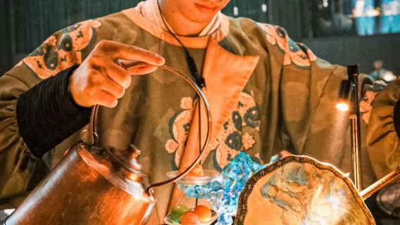 Chengdu Hotpot Palace Dining Show Experience - Chinese Ancient Palace Noble Banquet - Sichuan Specialty Food and Beverages+ Music/Stage Play Performance - Lunch/Dinner - Hanfu Performance