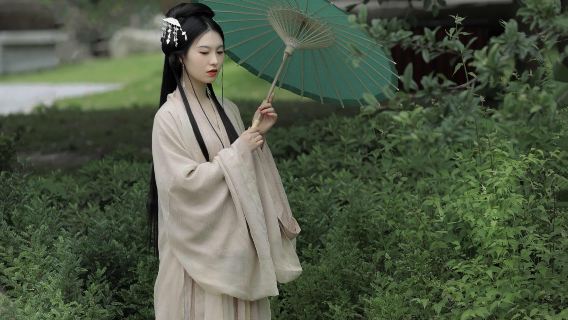 キジルス旅行写真【ドライバー、ガイド、旅行写真家 + 結婚式の写真、航空写真、マイクロフィルム + メイクアップと衣装 + 旅程のカスタマイズ + 人数無制限】