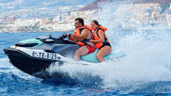 Tenerife: Chuyến đi thuyền mô tô nước trên biển với dịch vụ đưa đón tùy chọn