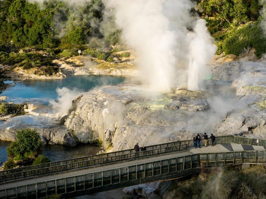 Te Puia: Te Rā Guided Day Tour
