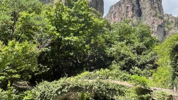 雁盪山大龍湫+靈岩+方洞+靈峰【全程無憂包車遊】