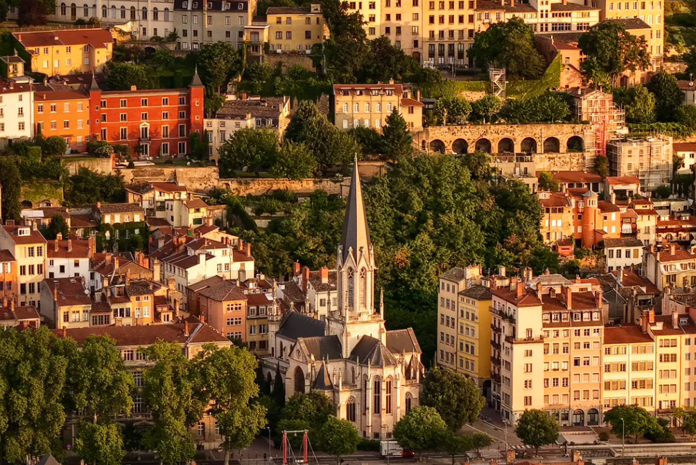 Lione JC Francia [servizio di transfer/itinerario personalizzato]