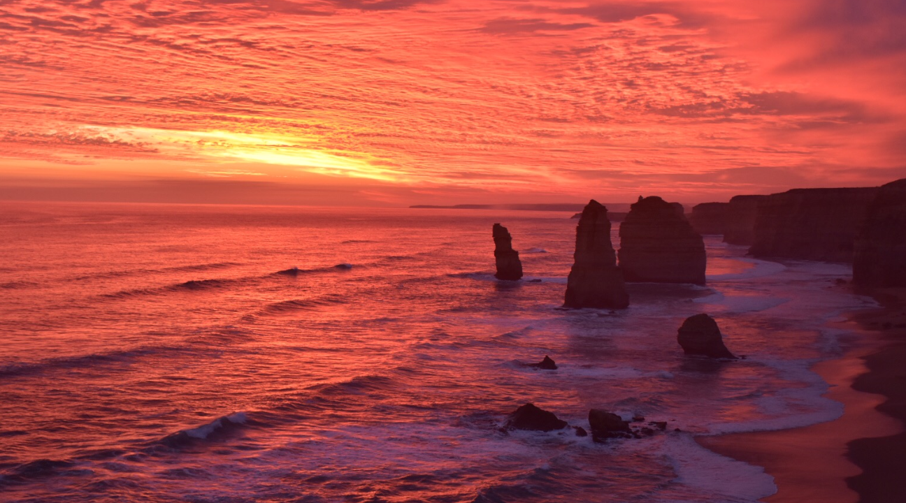 オーストラリア・グレート・オーシャン・ロード 十二使徒の夕日全景ワンデーツアー【24名様限定少人数ツアー・市内送迎付き】