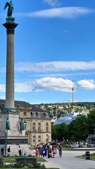 New Palace + State Gallery of Stuttgart + Wilhelma - Zoological-botanical garden + Schillerplatz