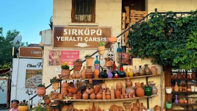 Türkiye Museum + Underground City + Uchisar Castle Day Tour (Chinese)