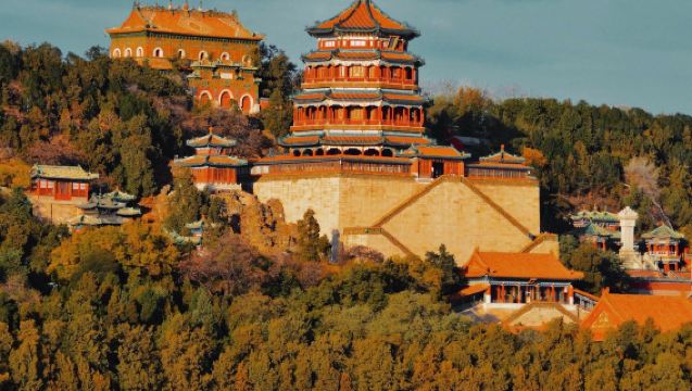Beijing The Palace Museum + Summer Palace 1-day tour with tickets, transportation, and English guide service