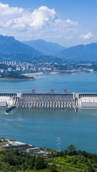 Yichang Two Dams and One Gorge + Gezhouba Dam Ship Lock + Three Gorges Dam One-Day Tour | Private or Shared Group Tour Options