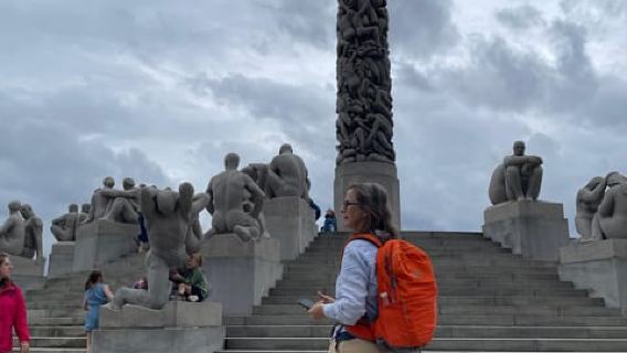 Oslo: Vigeland Park Guided Art Walking tour