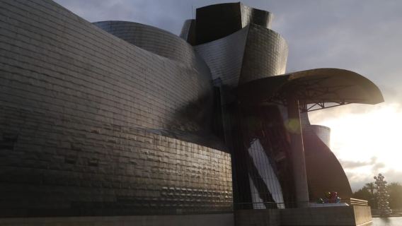 Bilbao: All about Bilbao in a morning walking tour