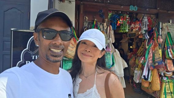 Galle: Fort Walking tour with a resident