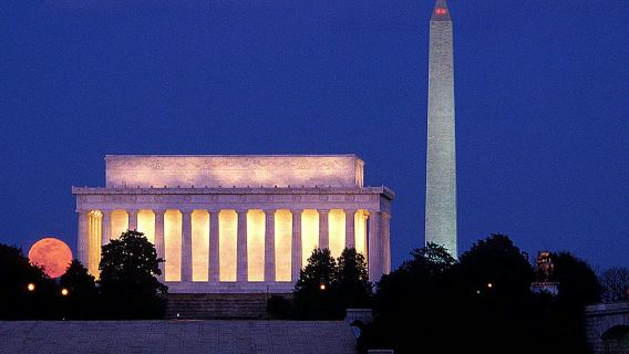 Washington DC: Fahrradtour zu den Denkmälern bei Nacht