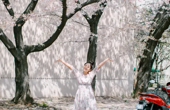 捷克克魯姆洛夫Trip Moments【婚紗寫真微電影宣傳片紀錄片攝影攝像街拍航拍約拍/翻譯】