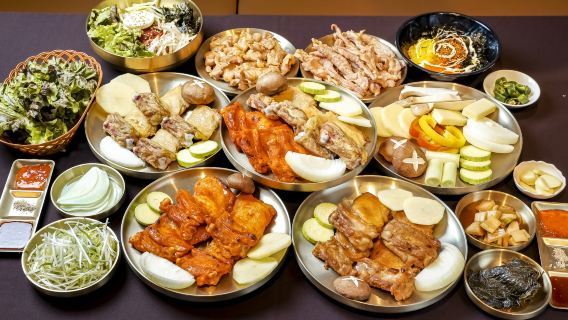 Hwaon Jeong Gegrilltes Dakgalbi