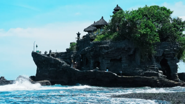 Tanah Lot sunset tour