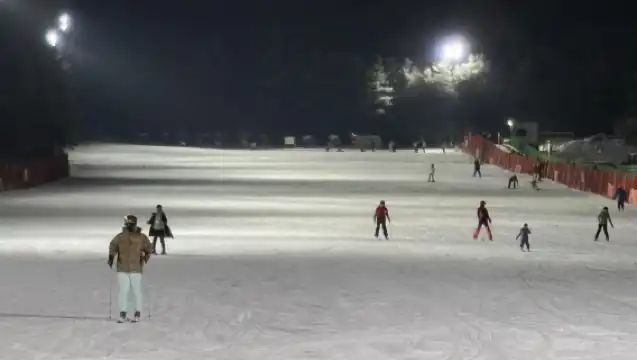 韓國大明維瓦爾第SONO滑雪場滑雪共乘一日遊