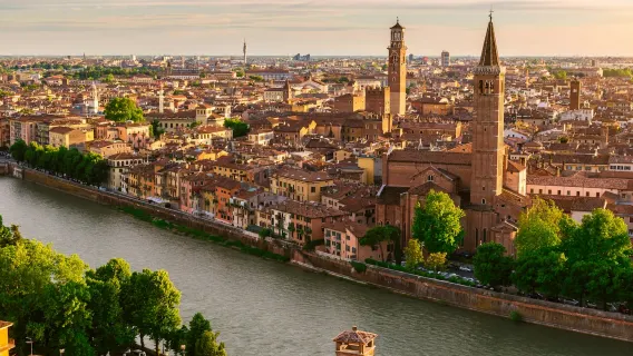 VeronaCard: Passe de 24 ou 48 horas para a cidade + entrada sem fila na Arena de Verona + audioguia