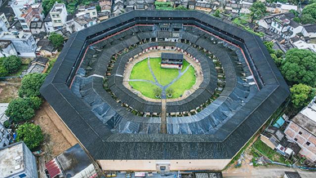 潮州出發|潮州土樓道韻樓+青嵐地質公園一日遊