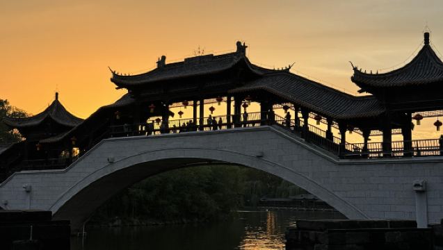 Qingdao Departure - Linyi Yi Tai'erzhuang Ancient City 1-Day Tour with Bilingual Service (Excluding Admission Ticket)