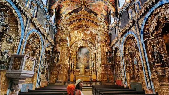 Perjalanan Satu Hari ke Bogota, Kolombia + Gunung Monserrate + Plaza Bolivar + Gereja Santa Clara
