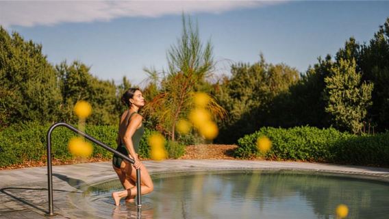  Alba Thermal Springs