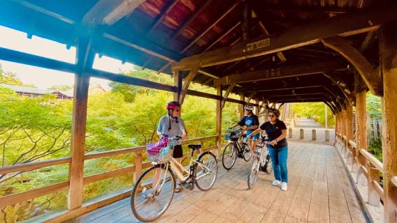 Kyoto: Fushimi Inari and Secrets of Local Kyoto E-Bike Tour