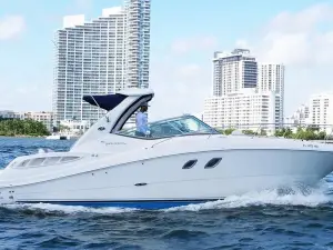 3hr or 4hr Fun & Affordable Yacht in Miami: Make it a Great Celebration