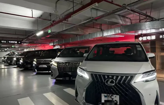 【粵港澳自選包車】香港/澳門/珠海廣州深圳兩地牌/三地牌跨境接送||快速通關港澳關免下車，免排隊/旅遊商務