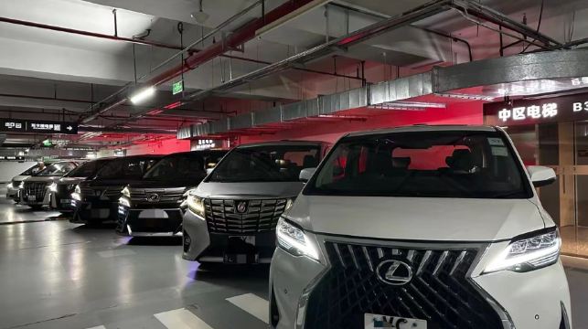 【粵港澳自選包車】香港/澳門/珠海廣州深圳兩地牌/三地牌跨境接送||快速通關港澳關免下車，免排隊/旅遊商務