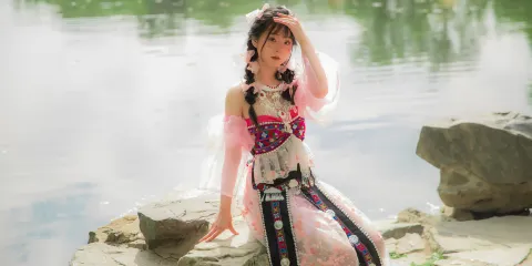 承德Trip Moments【山莊跟拍Trip Moments 含化妝造型 贈送底片 親子/情侶/閨蜜 專業級攝影師拍攝】