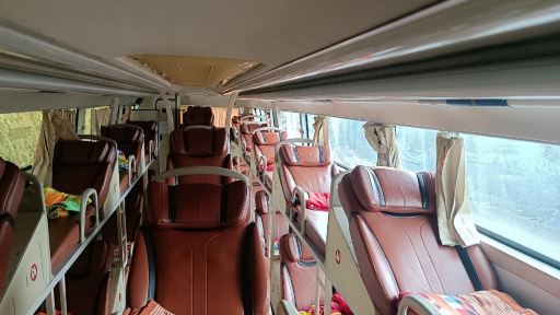 King Express-卧鋪巴士-河內-沙巴 King Express-卧鋪巴士-河內-沙巴