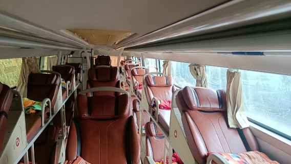 King Express - Sleeper Bus- Hanoi - Sapa