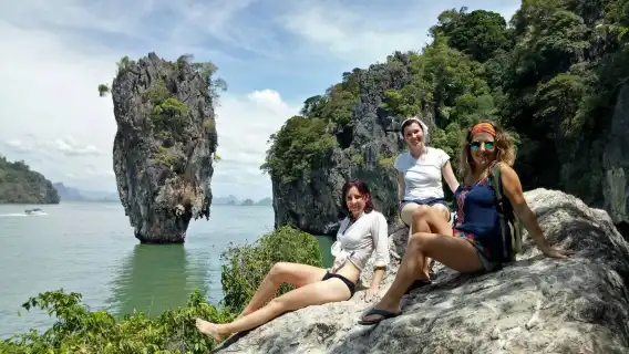 普吉島至攀牙灣大船獨木舟探險之旅