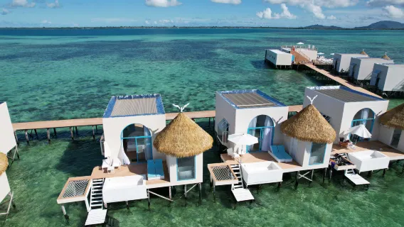 셈포르나 로열 워터 빌라 리조트 + 그리스풍 인기 워터 빌라