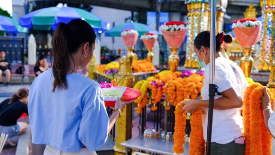 Servizio di preghiera in Thailandia - Preghiera al Buddha a quattro facce di Bangkok, Santuario Erawan/Thao Mahaprom - Servizio di esaudimento desideri al Buddha a quattro facce di Bangkok, include foto, pacchetto multiopzione disponibile