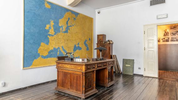 Schindler's Factory & Jewish Guetto Krakow: Entry Ticket + Guided Tour