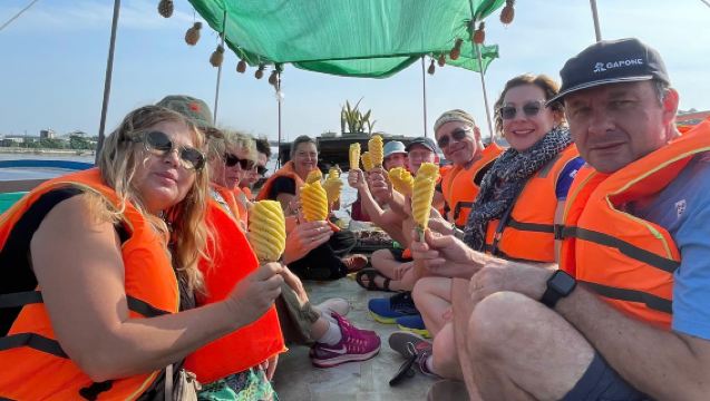 Cahaya Pagi Sungai Mekong · Lawatan Pasar Air Phakamai Persendirian|Bermula dari Ho Chi Minh City